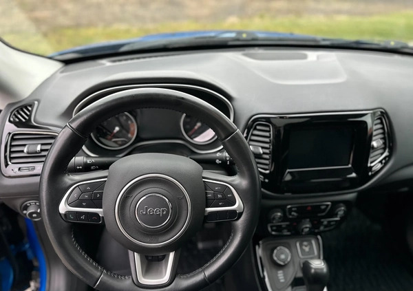 Jeep Compass cena 79999 przebieg: 98469, rok produkcji 2019 z Piaseczno małe 631